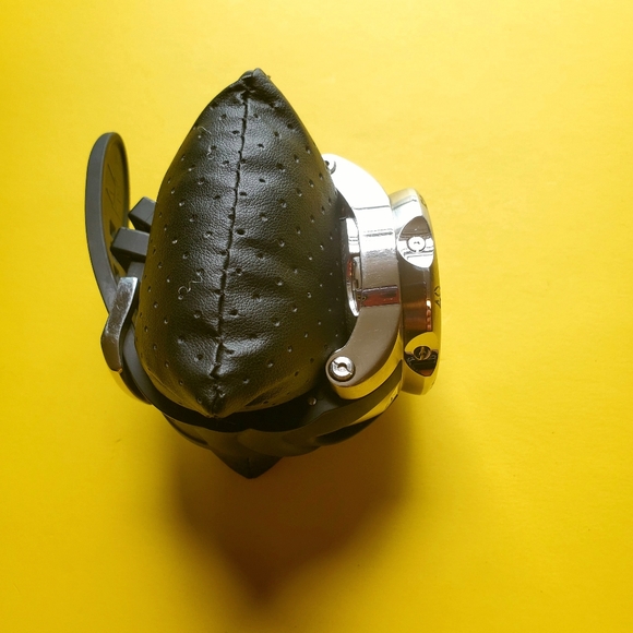 men watch - Picture 11 of 12